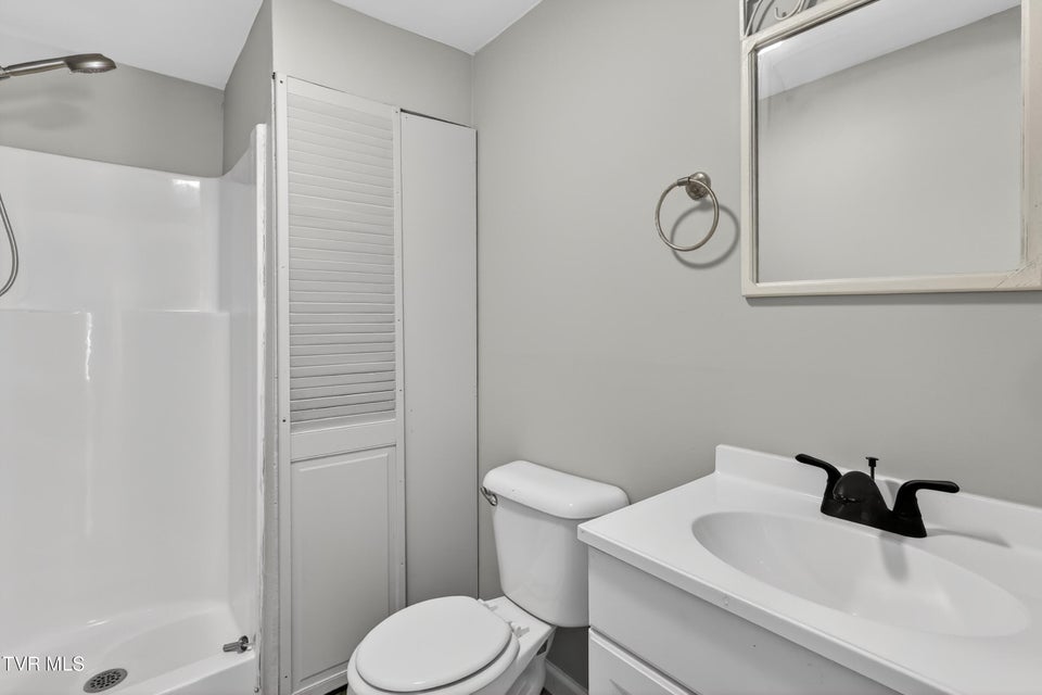 Photo #15: 2112 Myrtle Avenue