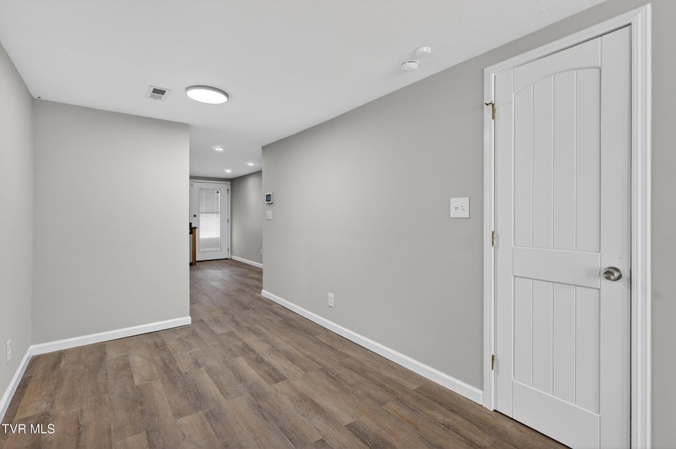 Photo #16: 2112 Myrtle Avenue