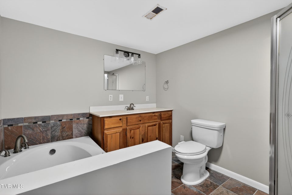 Photo #19: 2112 Myrtle Avenue