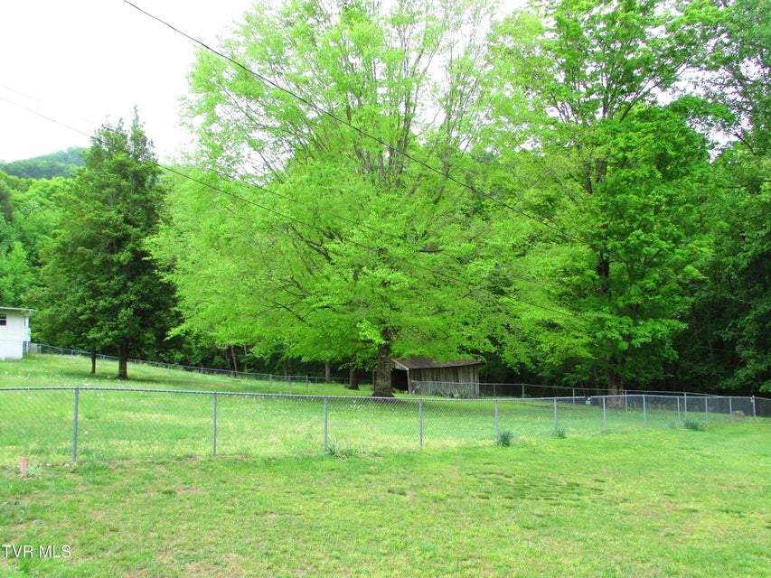 Photo #4: 145 Hillrise Drive