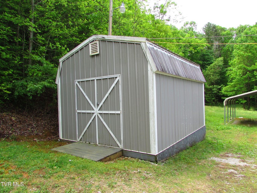 Photo #20: 145 Hillrise Drive