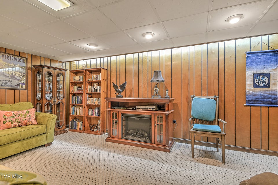 Photo #39: 211 Crestwood Drive