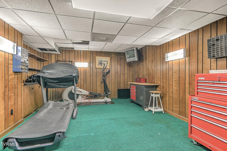 Photo #43: 211 Crestwood Drive