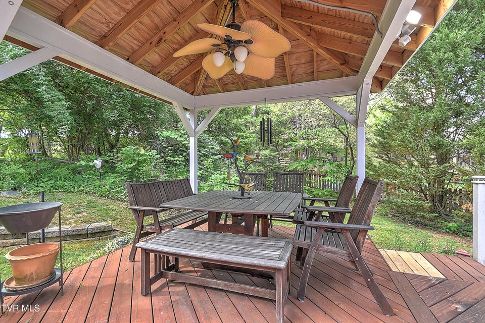 Photo #51: 211 Crestwood Drive