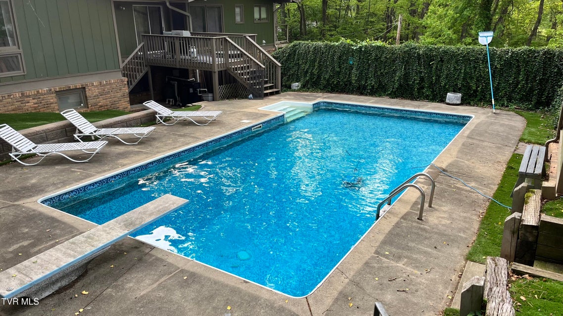 Photo #14: 1823 Woodhaven Drive