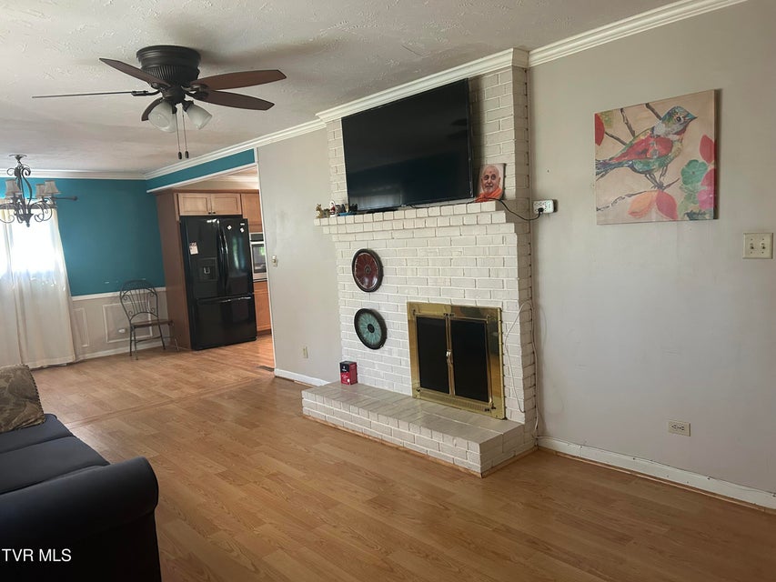 Photo #6: 605 Masengill Avenue