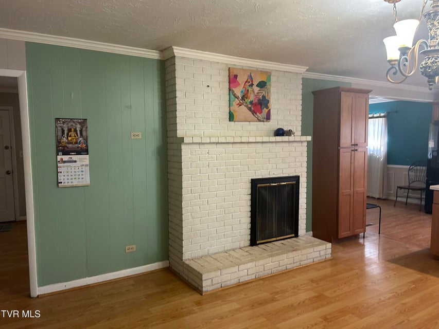 Photo #16: 605 Masengill Avenue