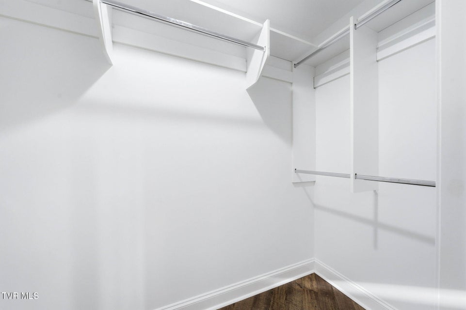 Photo #34: 3069 Calton Hill