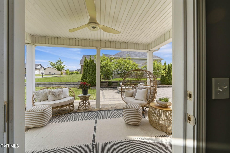 Photo #39: 3069 Calton Hill