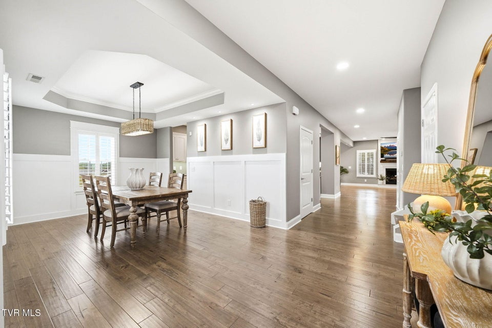 Photo #3: 3069 Calton Hill