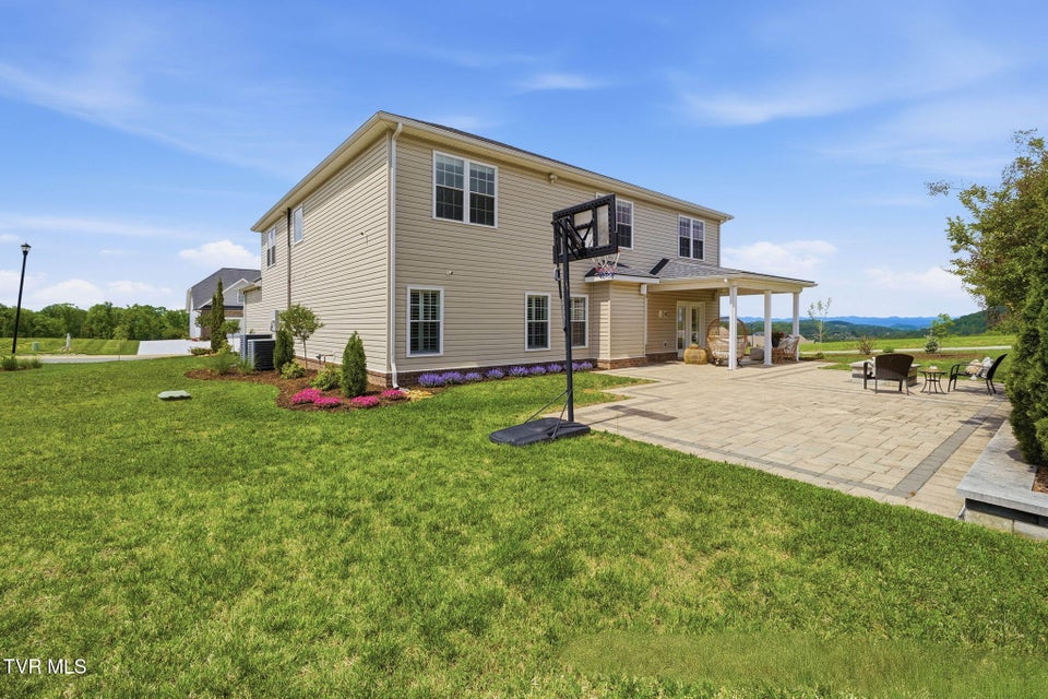 Photo #44: 3069 Calton Hill