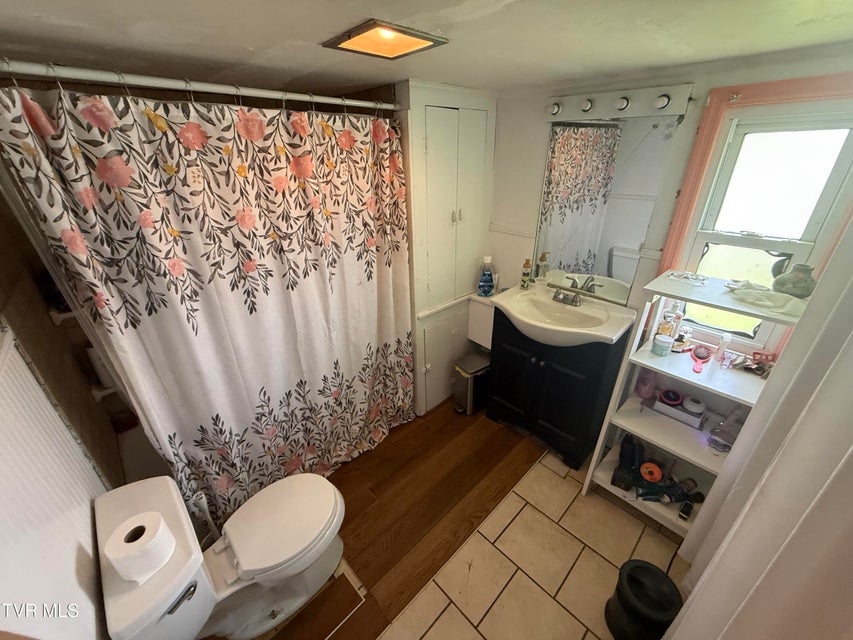 Photo #14: 2023 Enterprise Road