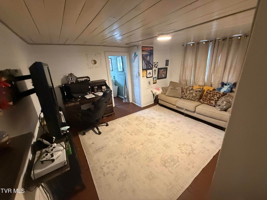 Photo #17: 2023 Enterprise Road