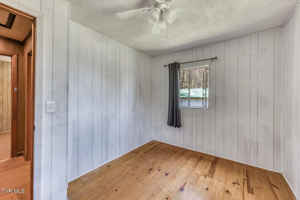 Photo #15: 119 Hughes Hollow Road