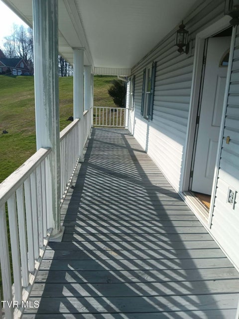 Photo #7: 14512 White Top View