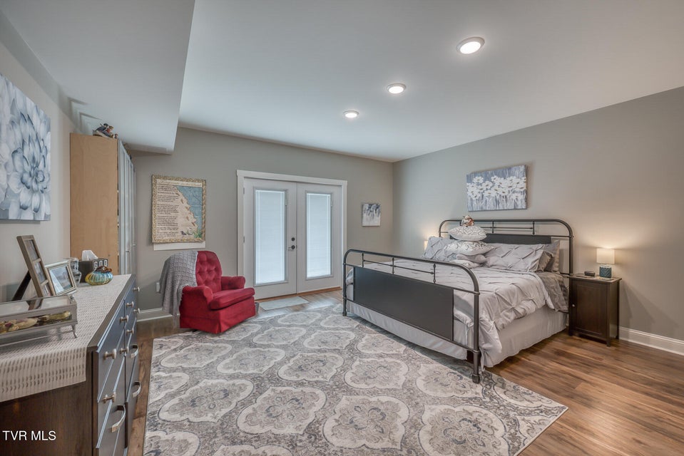 Photo #36: 37 Grist Mill Court