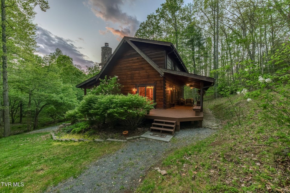 Photo #5: 371 Tiger Creek Road