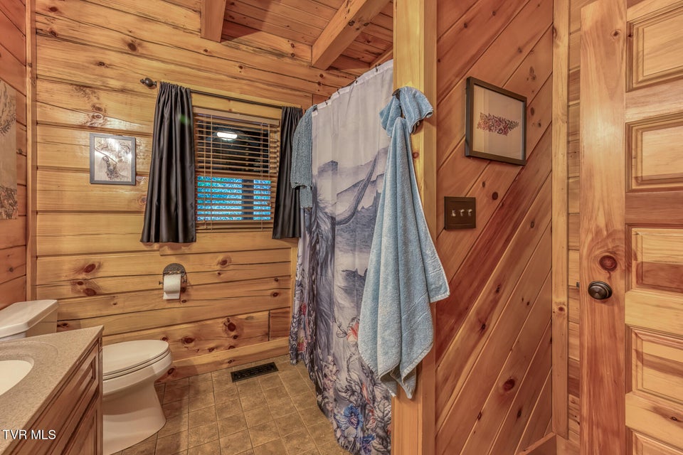 Photo #18: 371 Tiger Creek Road