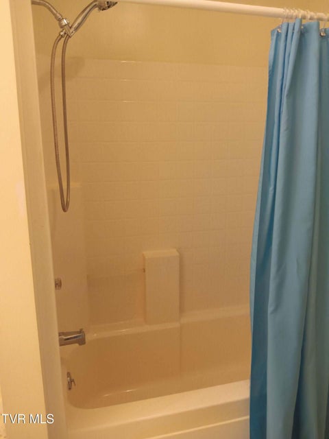 Photo #24: 14512 White Top View