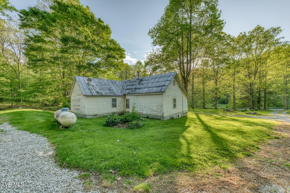 Photo #72: 371 Tiger Creek Road