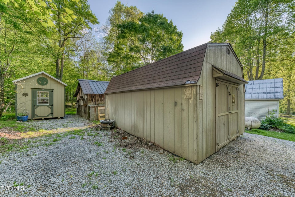 Photo #76: 371 Tiger Creek Road