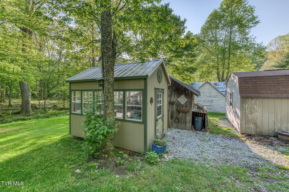 Photo #80: 371 Tiger Creek Road