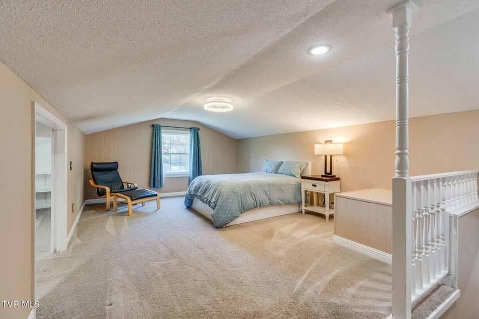 Photo #23: 638 Elm Avenue