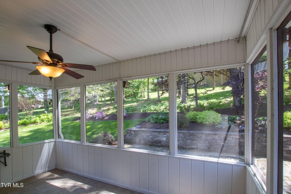 Photo #34: 16297 Greenevers Court
