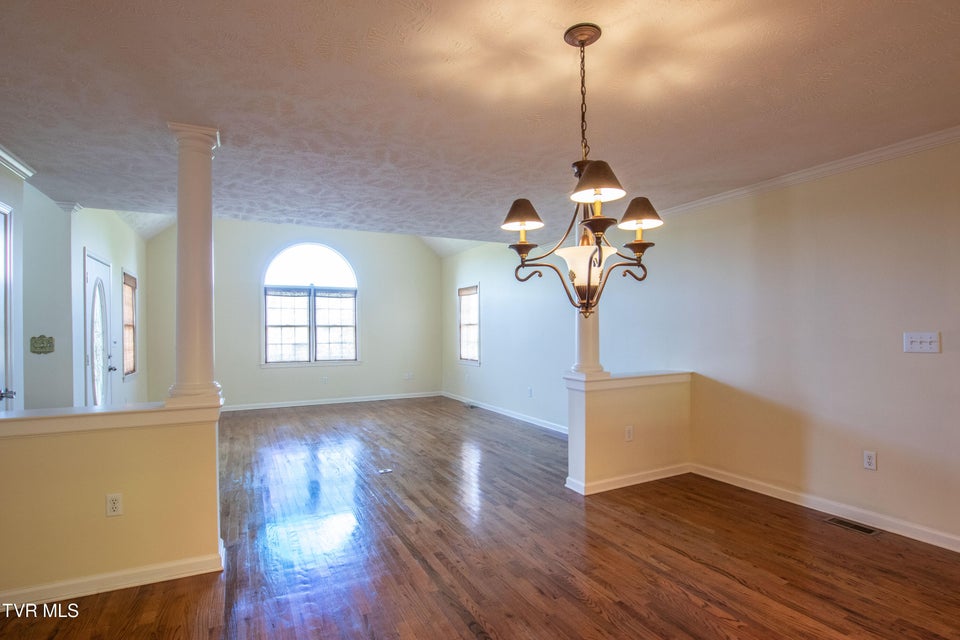 Photo #8: 16297 Greenevers Court
