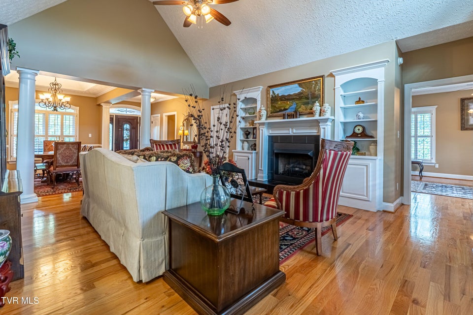 Photo #11: 20084 Hortenstine Place