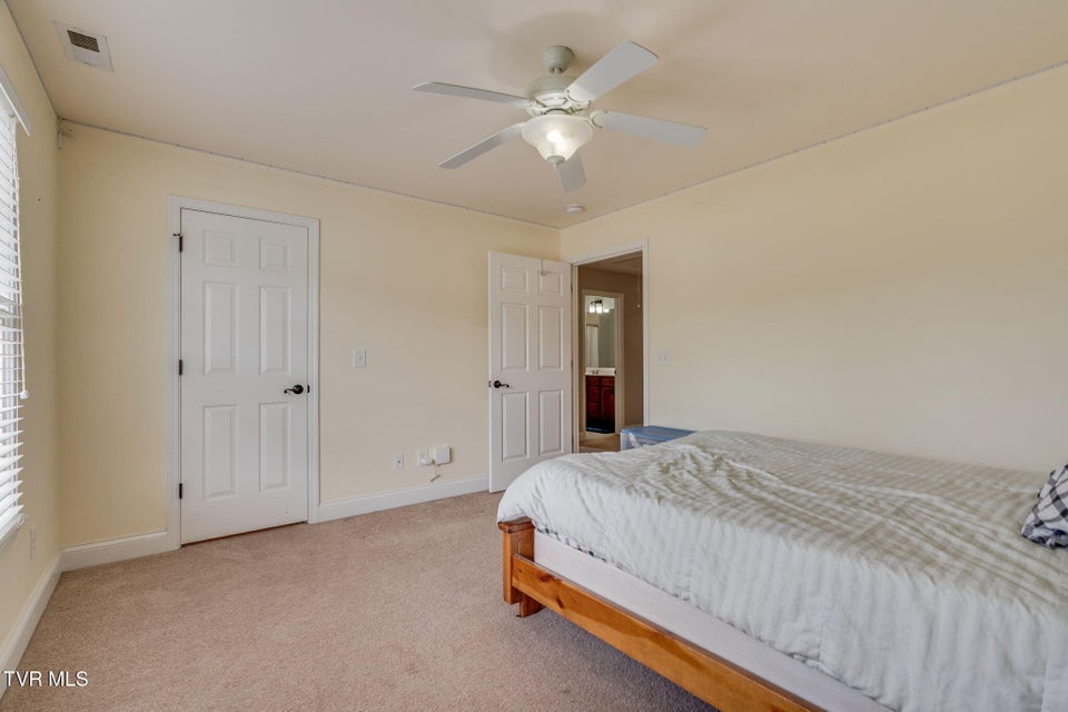 Photo #34: 364 Jessicas Way