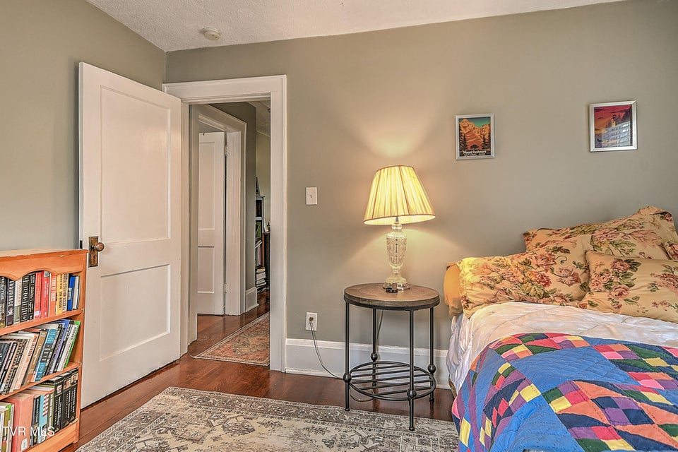 Photo #29: 1125 Euclid Avenue