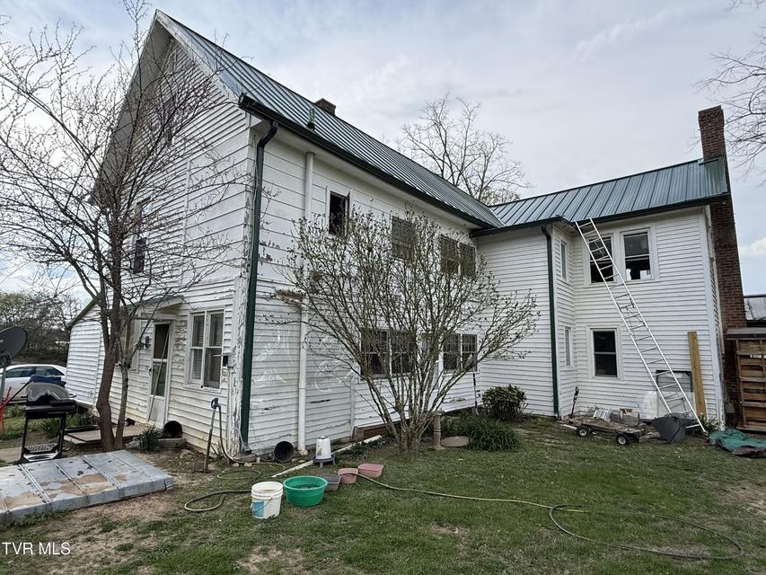 Photo #24: 12315 Warrensburg Road