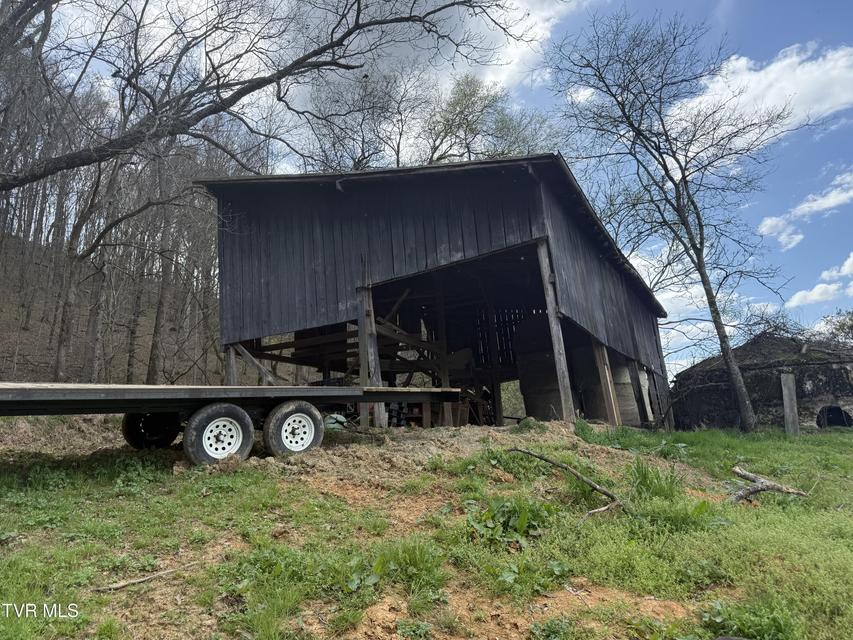 Photo #27: 12315 Warrensburg Road