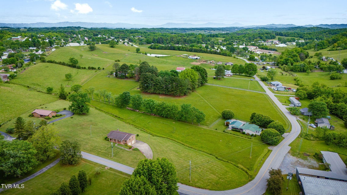 Photo #38: 453 Twin Barns Road