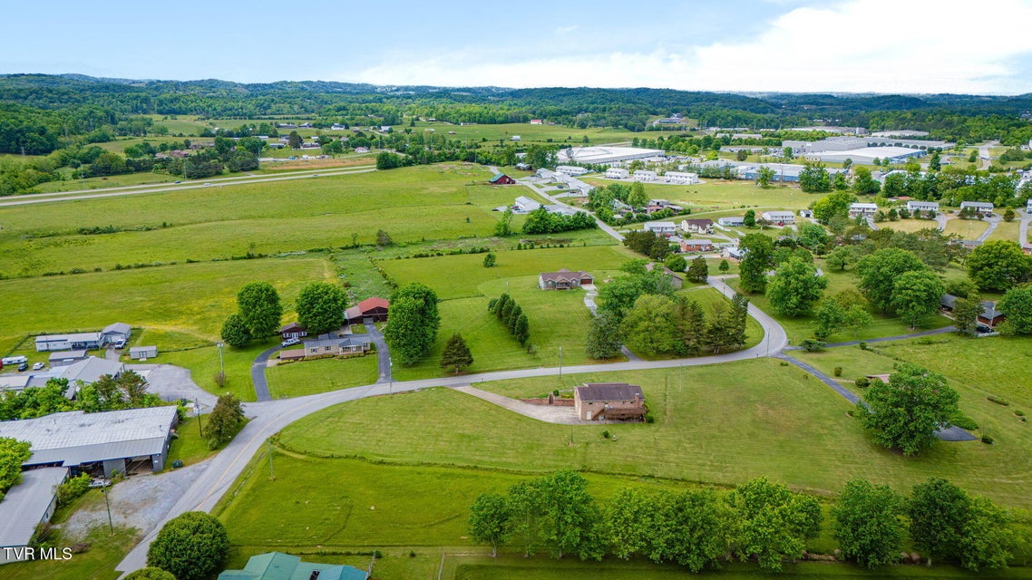 Photo #40: 453 Twin Barns Road