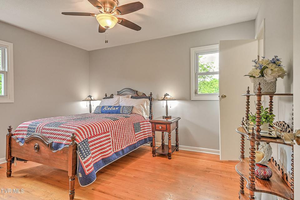 Photo #26: 2704 Schumway Drive