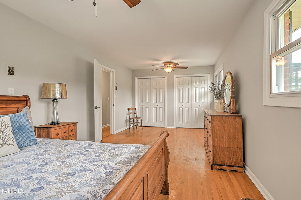 Photo #21: 2704 Schumway Drive