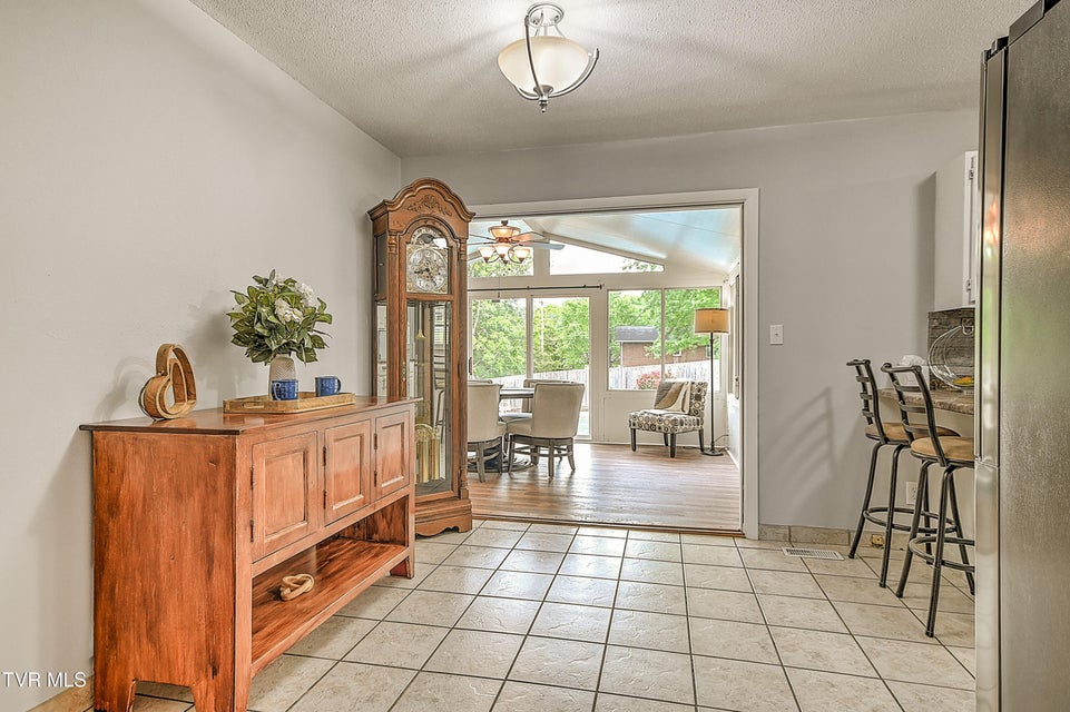 Photo #13: 2704 Schumway Drive