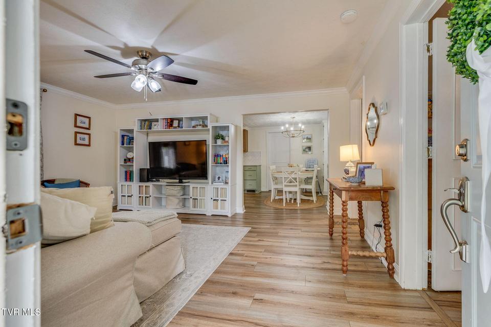Photo #8: 809 Boone Street