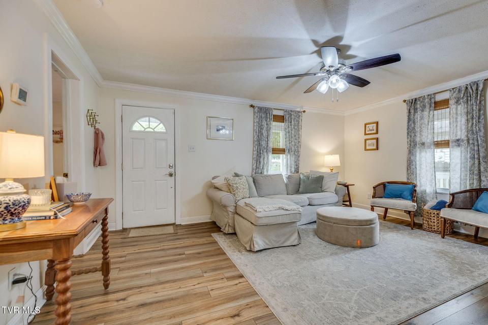 Photo #9: 809 Boone Street