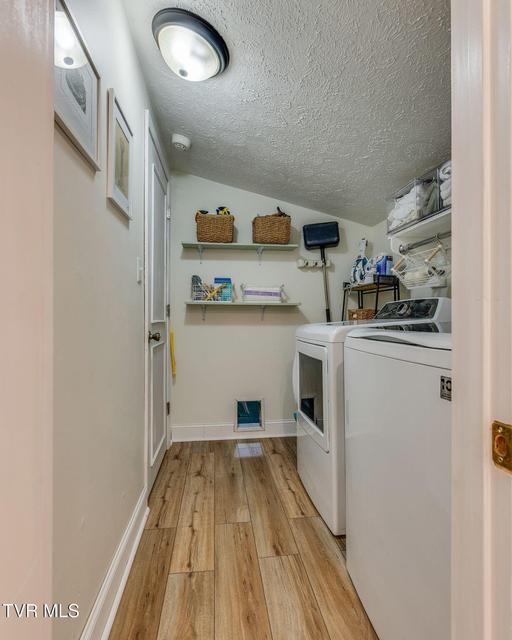 Photo #23: 809 Boone Street