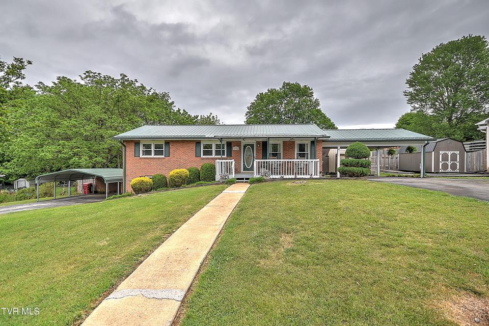 Photo #2: 2704 Schumway Drive