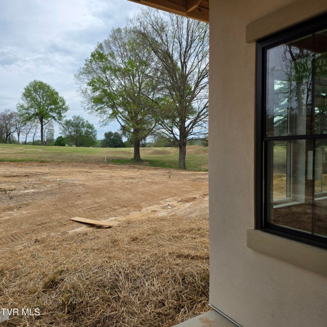 Photo #3: 814 Country Club Court