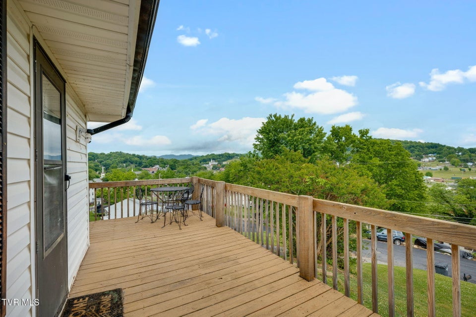 Photo #2: 930 Tip Top Avenue