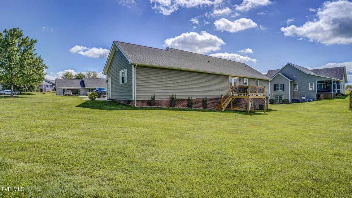 Photo #39: 17500 Bridle Drive