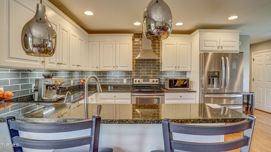Photo #9: 17500 Bridle Drive