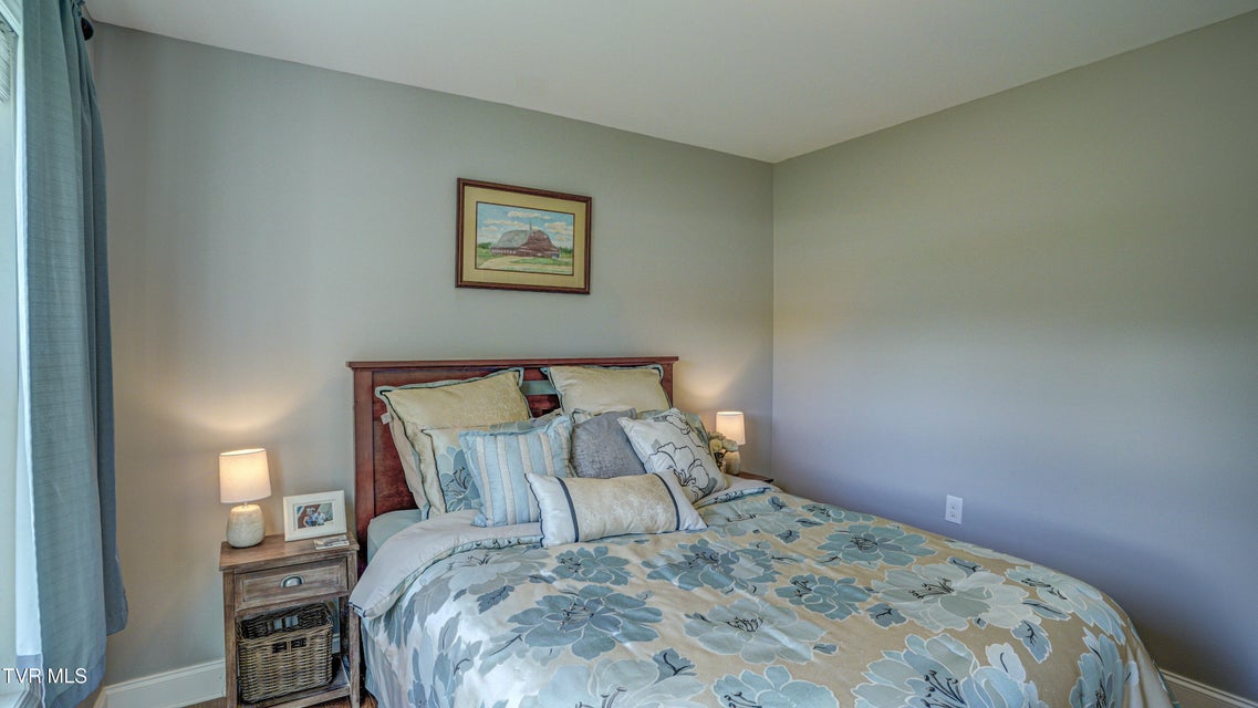 Photo #26: 17500 Bridle Drive