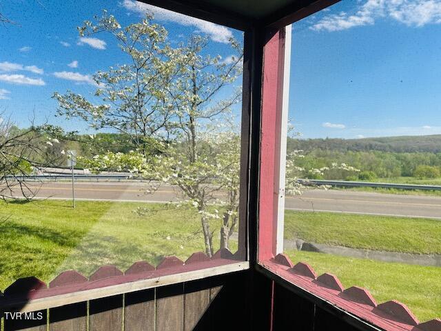 Photo #10: 105 Western Hills Avenue