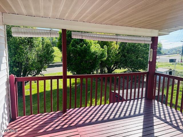 Photo #9: 105 Western Hills Avenue